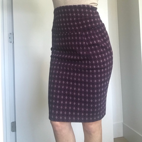 Love Moshino Pattern Pencil skirt - Picture 3 of 10